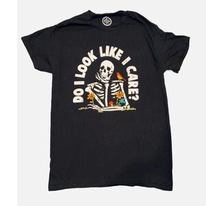 ODM- Unisex Skeleton “Do I Look Like I Care” Black Graphic T-Shirt Size Small